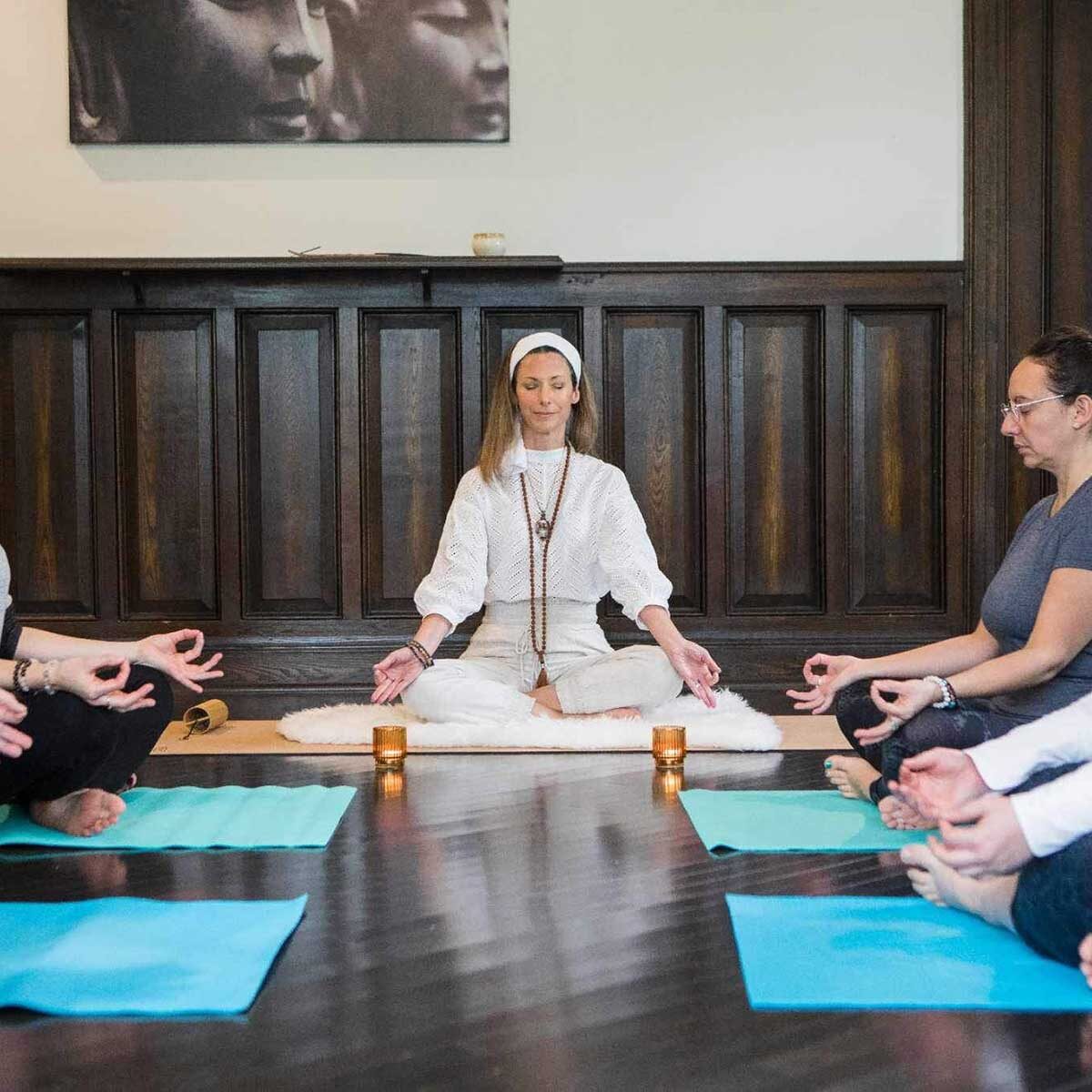 centre-holistique-lharmonie-yoga