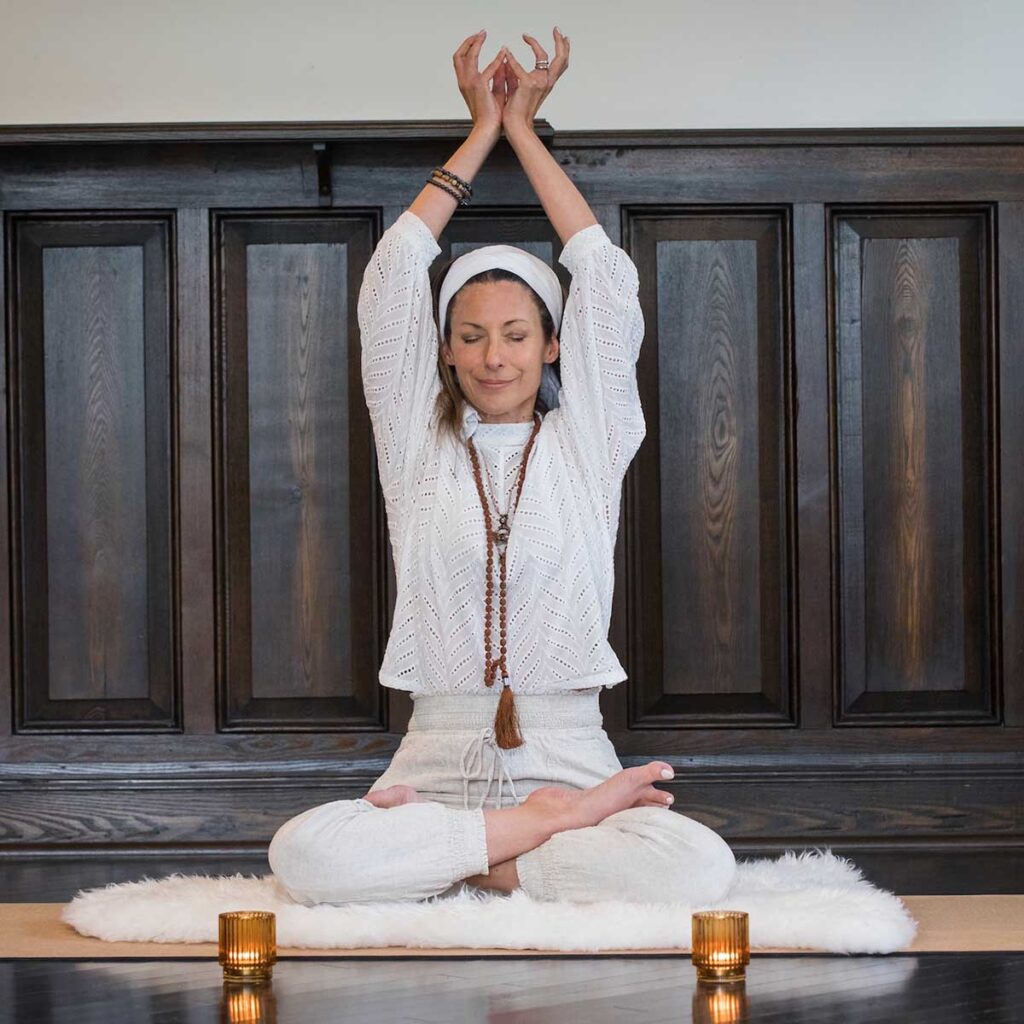 Yoga & Méditation kundalini avec Johanne Asselin